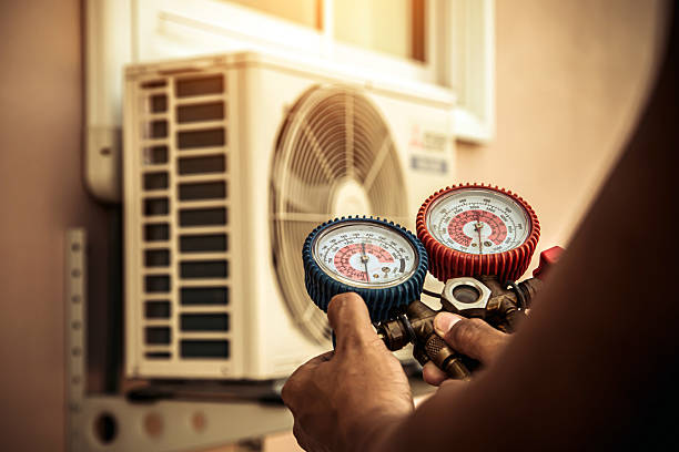 Professional Hvac technician working in Newtown Square, PA